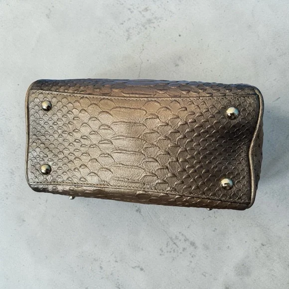 COACH MINI BENNET SATCHEL METALLIC SNAKE EMBOSSED LEATHER BRONZE BKACK CROSSBODY - Picture 5 of 11